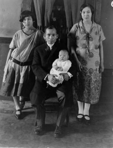 William and Sophie Sato with Wm II and adopted daughter.jpeg